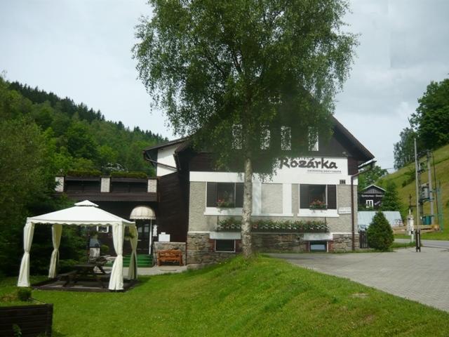 Chata Rozarka Dolni Dvur Екстериор снимка